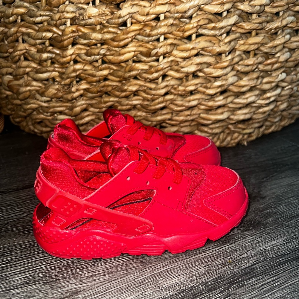 Nike huarache kids